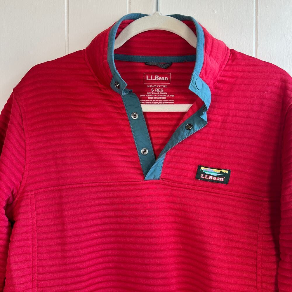L.L. Bean Men's Slightly Fitted Red Quilted Button Pullover Size Small - Picture 2 of 6